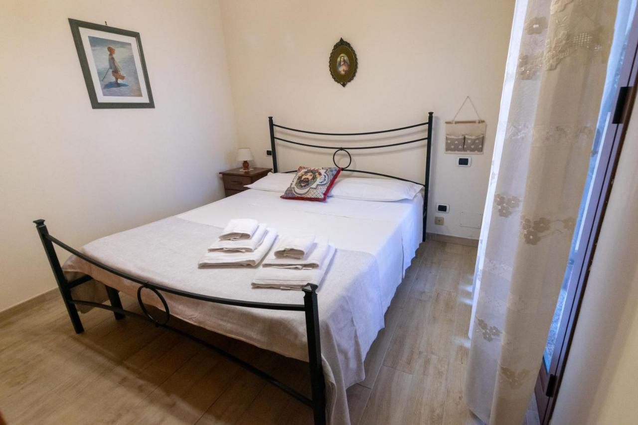 Corallo Holiday House Acitrezza Aci Trezza Eksteriør billede
